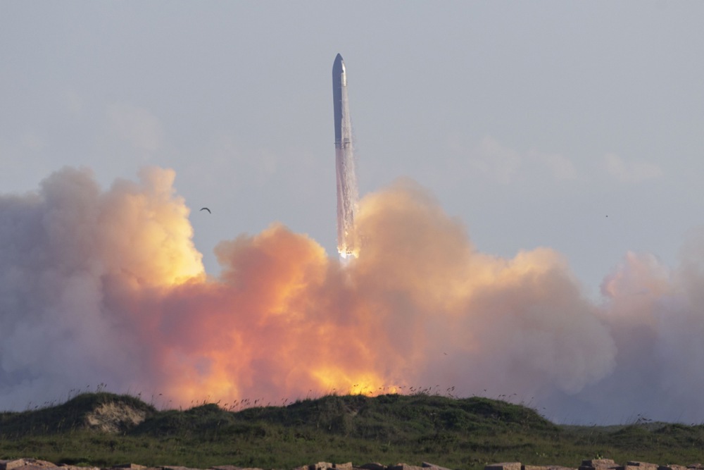SpaceX uspješno lansirao 11. probni let megarakete Starship