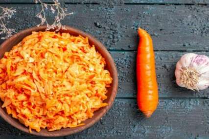Savršena zimnica: Salata od mrkve i bijelog luka