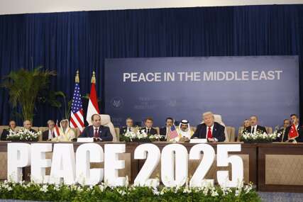 Erdogan, Trump, Al-Sisi i Al Thani potpisali dokument o završetku rata u Palestini