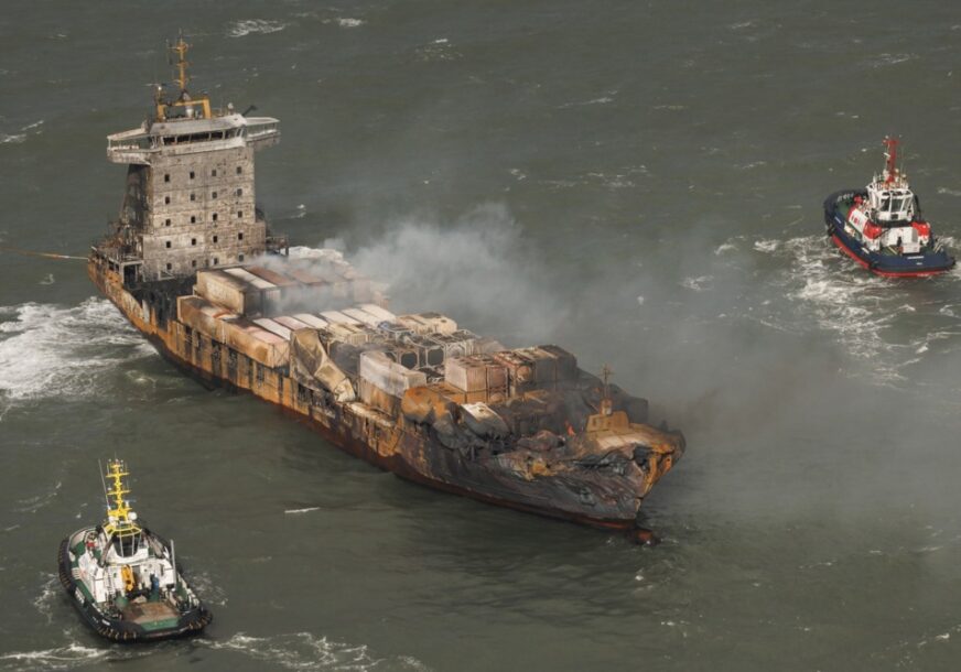 FOTO: EPA/DAN KITWOOD / POOL