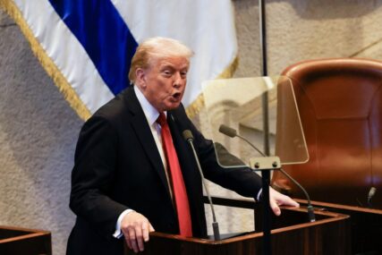 Kremlj tvrdi da je Putinov sastanak s Trumpovim izaslanicima "prvi direktni razgovor o mirovnom planu za Ukrajinu"