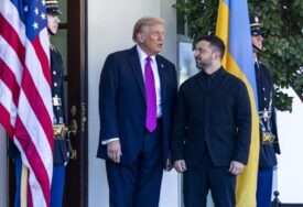 Zelenski tvrdi da Rusija pomaže iranske udare na američke baze, reagovao i Trump