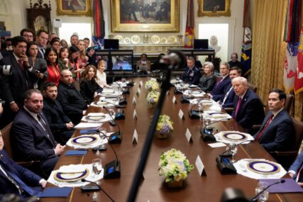 Trump poručio Zelenskom: "Zaustavite se na sadašnjem ratištu i obje strane trebaju ići kući, ići svojim porodicama"