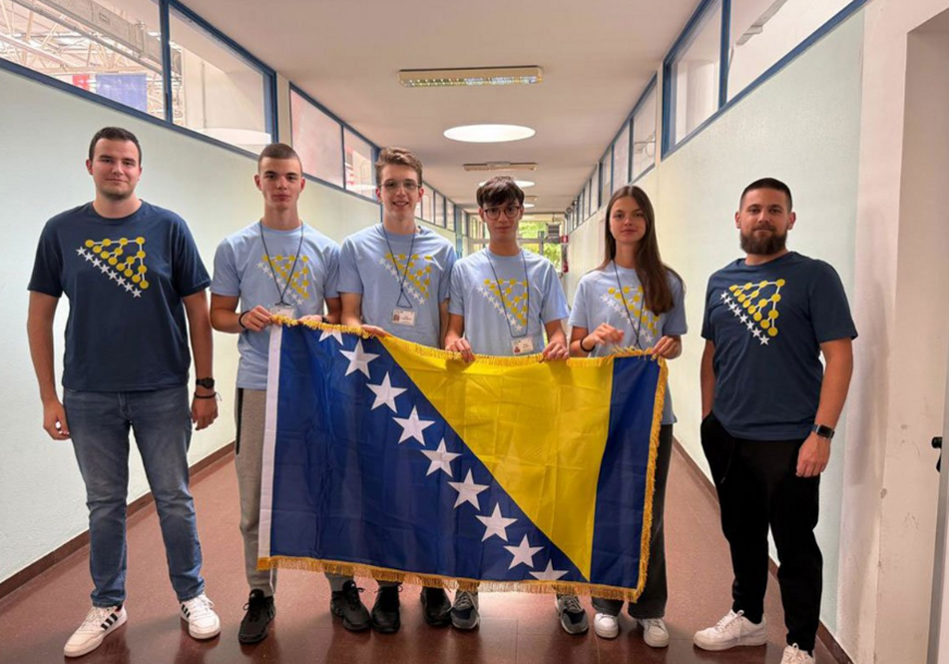 FOTO: USTUPLJENA FOTOGRAFIJA