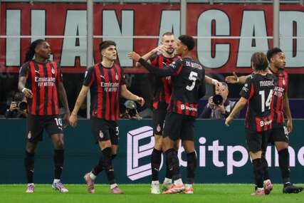 Pavlović presudio Romi u velikom derbiju: Rossoneri slave Maignana