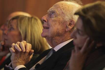 Preminuo kontroverzni nobelovac James Watson koji je među zaslužnima za otkriće "tajne života"