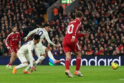 Nastavljena agonija Liverpoola, Redsi deklasirani na Anfieldu od Nottinghama