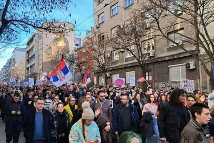 Protestna šetnja u Beogradu na godišnjicu napada na studente