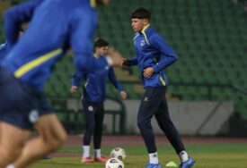 Barbarez dan pred utakmicu zbog povrede morao mijenjati listu igrača