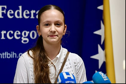 Učenica Asja preuzela ministarsku ulogu na dan: Vlastima poručila da unaprijede prava djece s invaliditetom