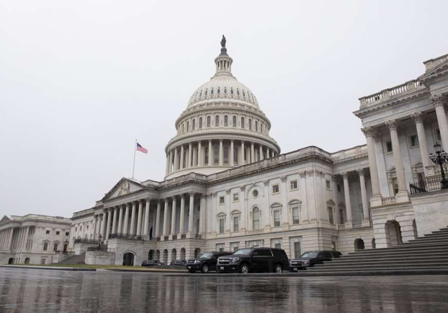FOTO: EPA/MICHAEL REYNOLDS