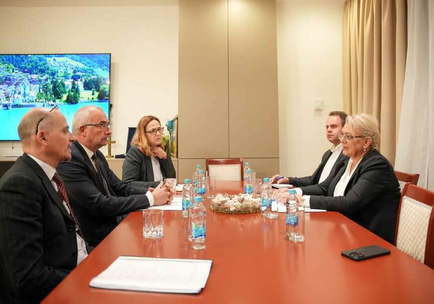 FOTO: URED PREDSJEDNICE FBIH
