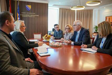 Bradara sa šefom Misije OESS-a u BiH: Federacija stabilna i pored složenog ustavnog uređenja i tijesne većine