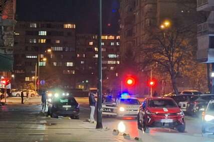 U sarajevskom naselju Dolac Malta auto udarilo pješaka, prebačen je na ukazivanje pomoći
