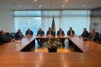 Pet hrvatskih stranaka najavilo zajednički politički blok u BiH