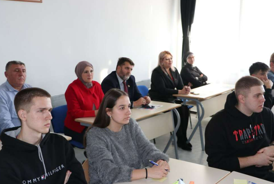 FOTO: PRESS KS