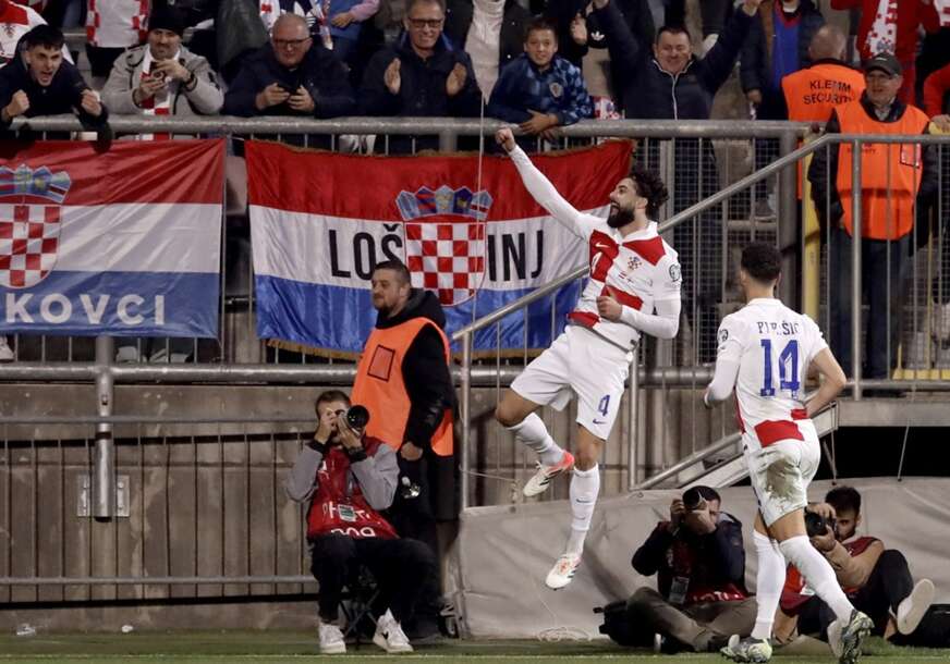 FOTO: EPA/ANTONIO BAT

