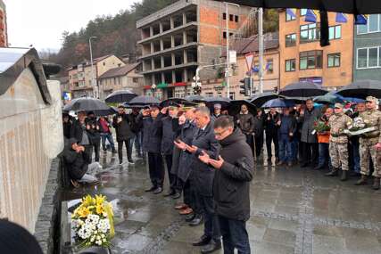 Programima posvećenim kulturi sjećanja Grad Konjic na dostojanstven način obilježio Dan državnosti Bosne i Hercegovine (FOTO)