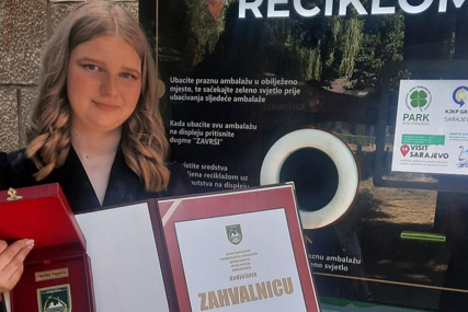 Gest vrijedan divljenja: Trinaestogodišnja Lamija prikupila 10.000 boca, sve donirala Pomozi.ba