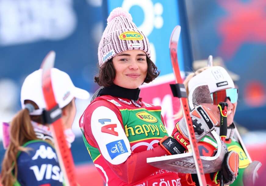 FOTO: EPA/ANNA SZILAGYI

