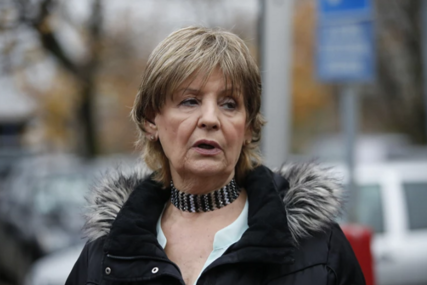 "Mora da brine o mački, ako ja odem prije nje" Lepa Lukić otkrila DETALJE TESTAMENTA, evo kome će ostaviti restoran, dva stana, kuću i ušteđevinu
