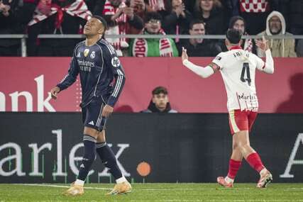 Mbappe iz penala spasio Real novog poraza, Barca preuzela lidersku poziciju