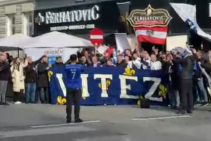 Ludnica u Beču: Bh. navijači "okupirali" grad, mnogi krenuli na obećane ćevape