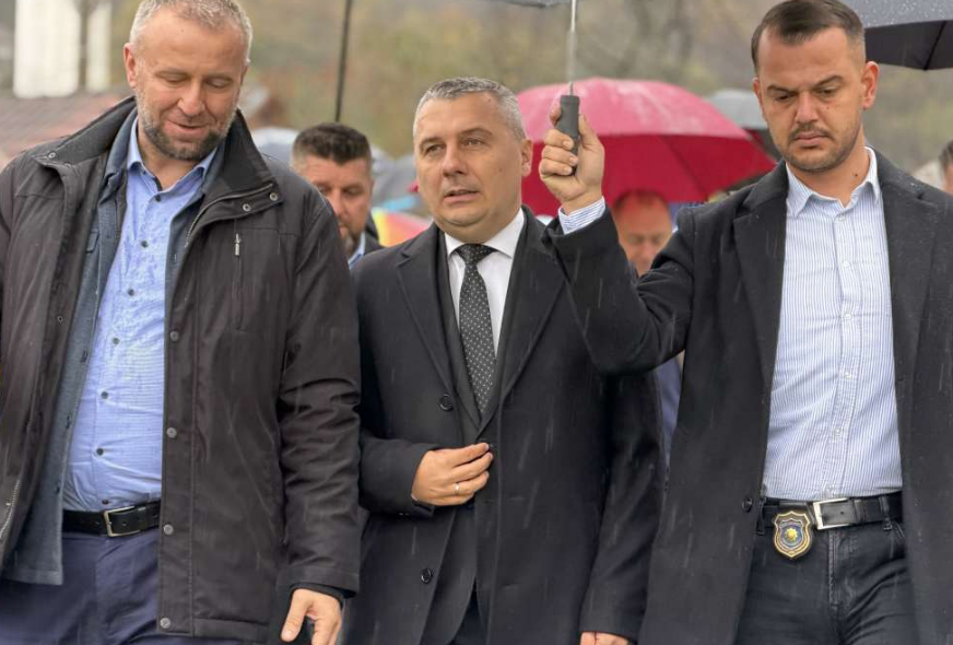 FOTO: FEDERALNO MINSTARSTVO RASELJENIH OSOBA I IZBJEGLICA