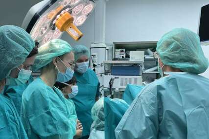 Opća bolnica "Prim.dr. Abdulah Nakaš" ugostila ekspertime iz oblasti laparoskopije i uroginekologije