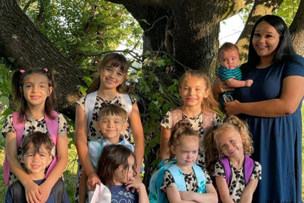 Ima 27 godina, devetero djece i četiri 'bivša': "Da prestanem rađati? Natjerajte me!"