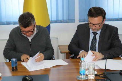 Potpisani ugovori o dodjeli sredstava udruženjima potrošača u FBiH