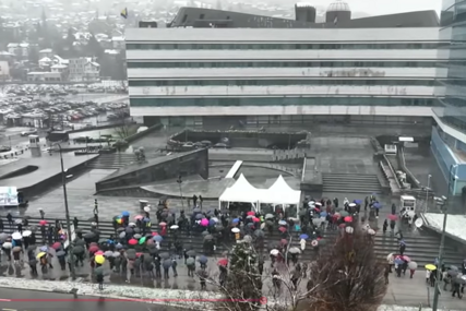 Zaposlenici BHRT-a izašli na proteste: Politika sistemski guši i gasi državni javni servis