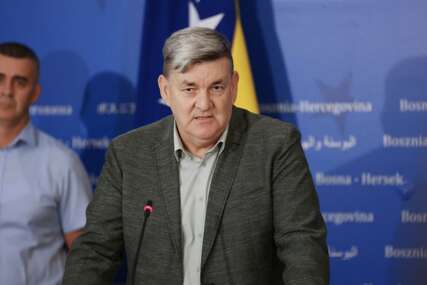 Poruka državnih uposlenika političarima: Ne dolazite na proteste, neće vam biti dobro