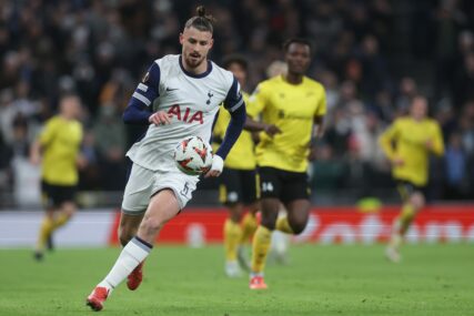 Tottenham tone sve dublje: Sunderland slavio na Stadionu svjetlosti