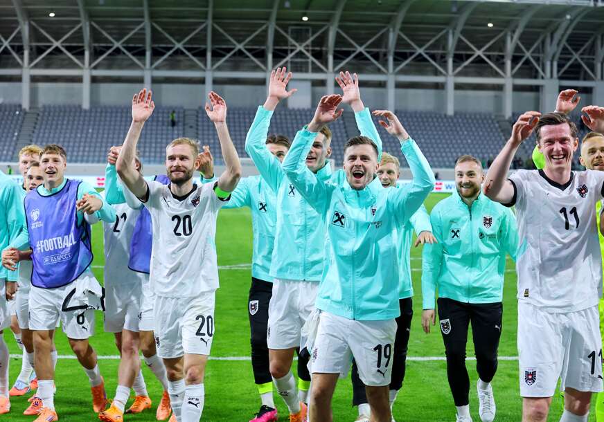 FOTO: SLAVLJE NA KIPRU IM ZAMALO PRISJELO/EPA
