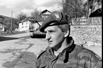 Veliki broj saboraca i prijatelja oprostio se od Seada Dizdarevića zvanog Tajfun