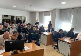 Nastavak suđenja policajcima: Saslušavaju se maloljetne oštećene djevojčice