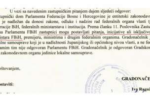 FOTO: 