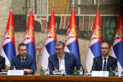 Vučić na sjednici Vlade Srbije: Imamo dovoljno rezervi, ali one neće riješiti problem sankcija NIS-u