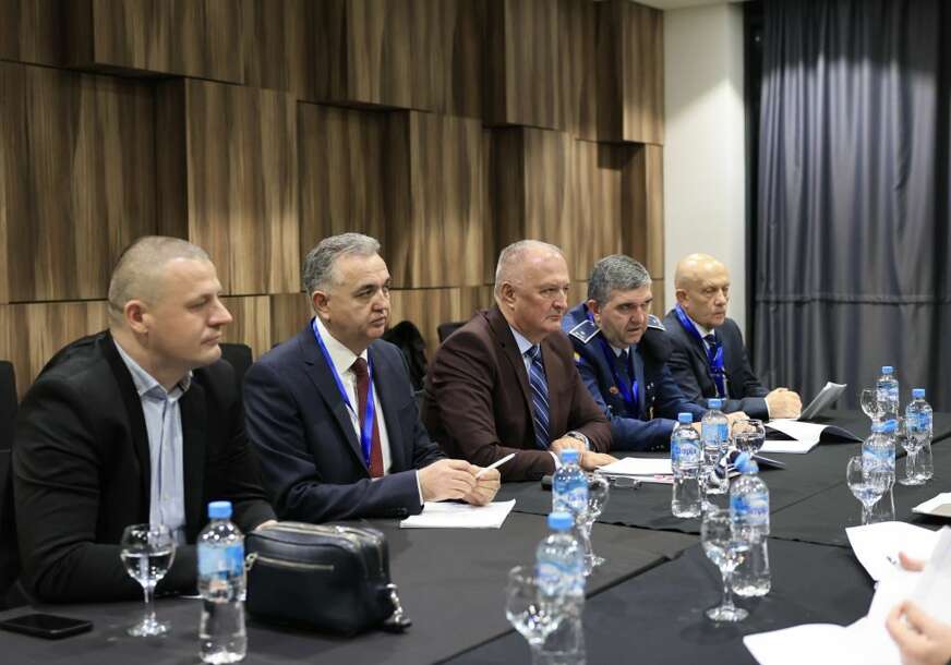 FOTO:  MOVBIH