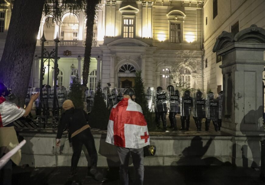FOTO: EPA/  DAVID MDZINARISHVILI