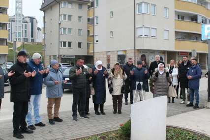 U Vogošći obilježena trideseta godišnjica genocida u Srebrenici