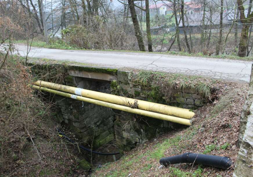 FOTO: DOTRAJALI MOSTIĆ U ULICI DONJA VOGOŠĆA