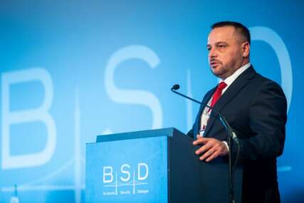 Kosovo oprema vojsku, kupuju artiljerijski sistem...