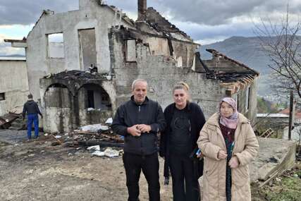 Udruženje Pomozi.ba pokrenulo apel za izgradnju kuće porodici Mujić koja je po drugi put ostala bez pravog doma