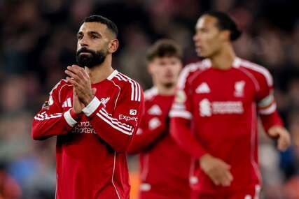 Newcastle šokirao Liverpool vodećim golom, ali na Anfieldu doživio debakl