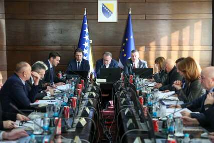 Penzije u FBiH veće za 11,2 posto: Odluka donesena na telefonskoj sjednici Vlade