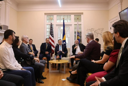 Bećirović se u Washingtonu s bh. dijasporom: BiH treba znanje, iskustvo i energiju