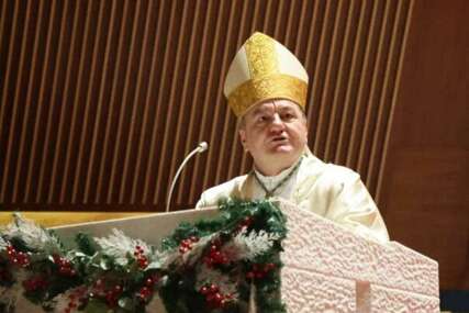 Biskup Palić: Božić - nada za pomirenje koje grad i zemlja očajnički trebaju