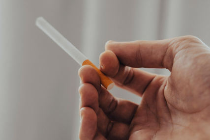 Upravni odbor UIO BIH donio odluku o povećanju minimalne akcize na cigarete i duhan